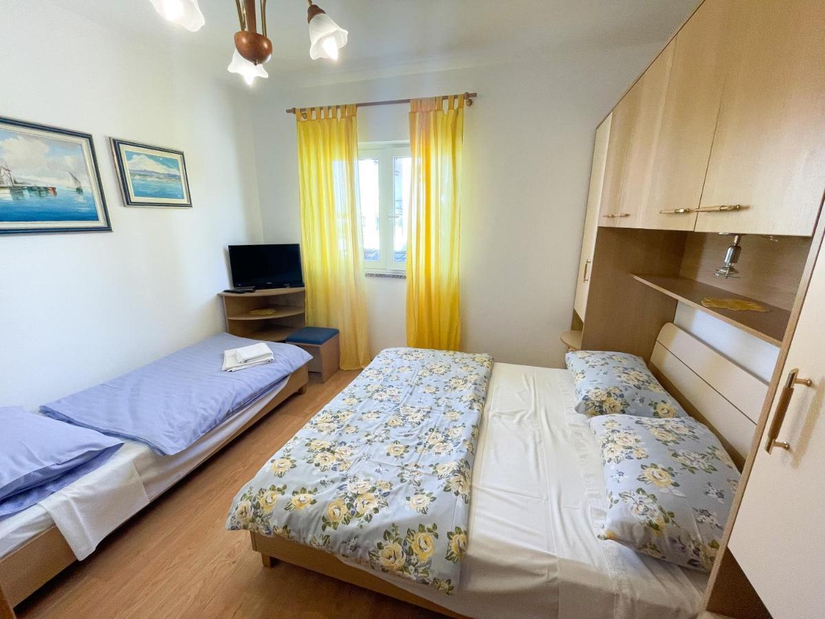 Apartments Kira Dramalj Εξωτερικό φωτογραφία