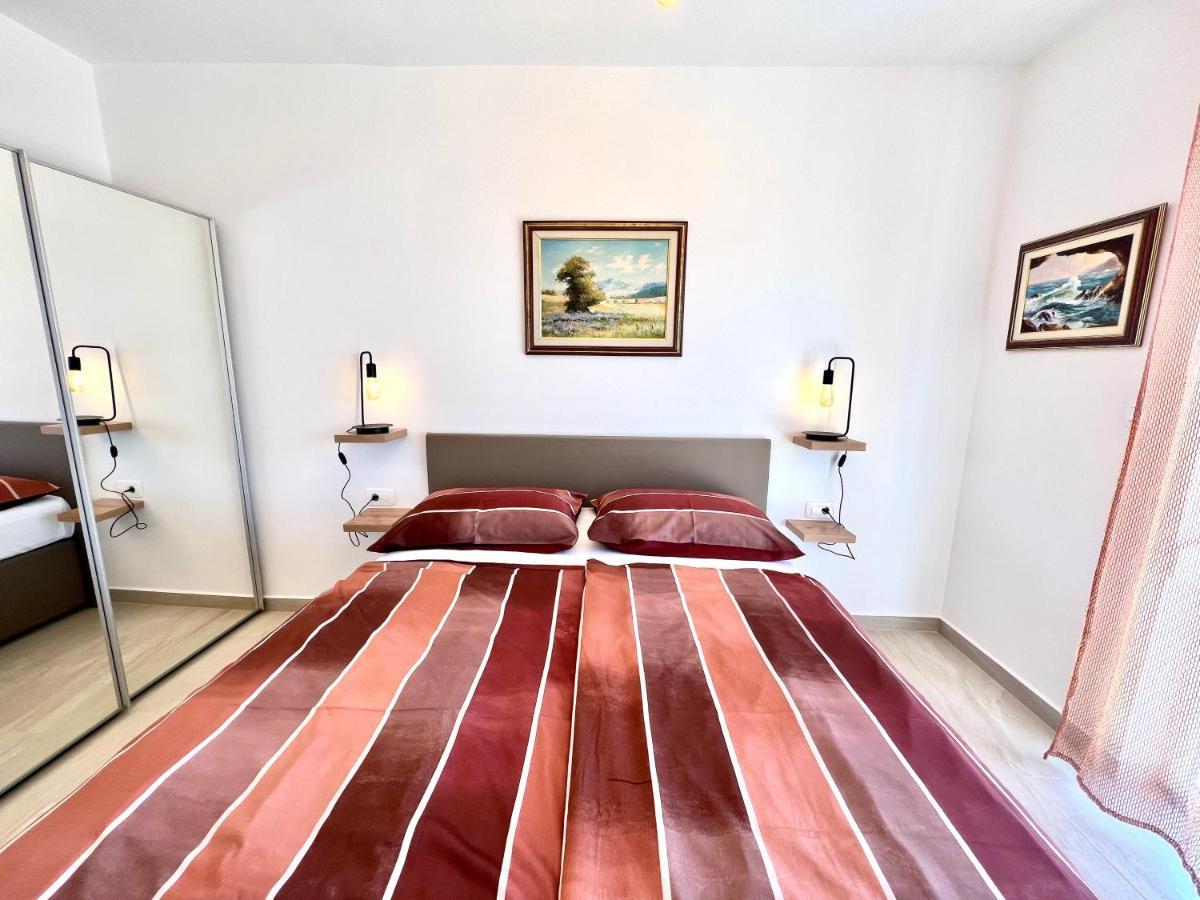 Apartments Kira Dramalj Εξωτερικό φωτογραφία